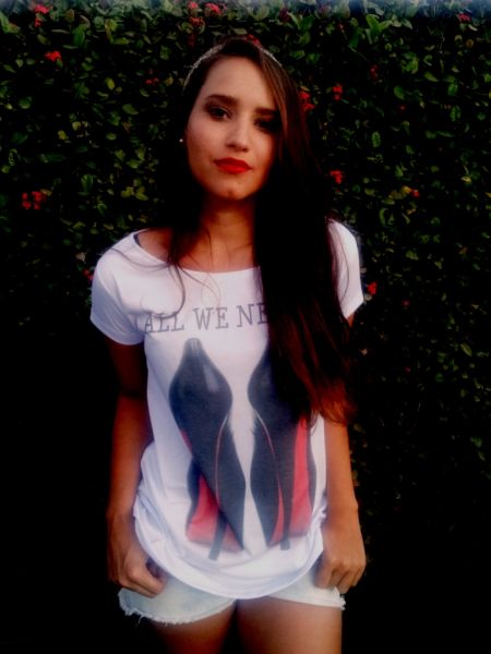 Tshirt Louboutin - All we need is...